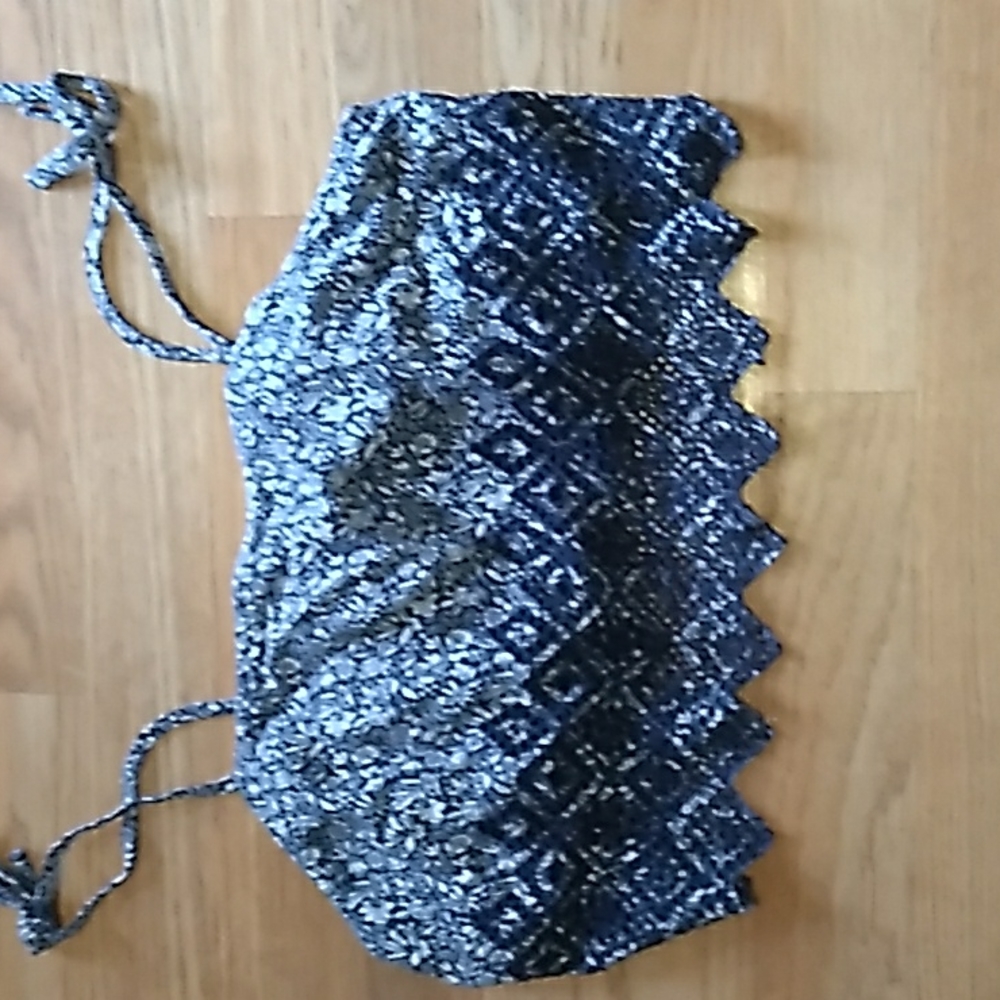 Blue crop top